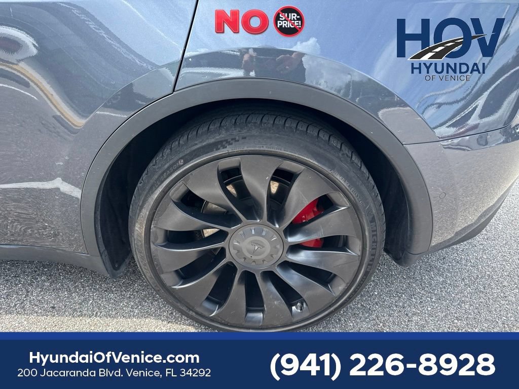 Used 2022 Tesla Model Y Performance AWD/4WD image 13
