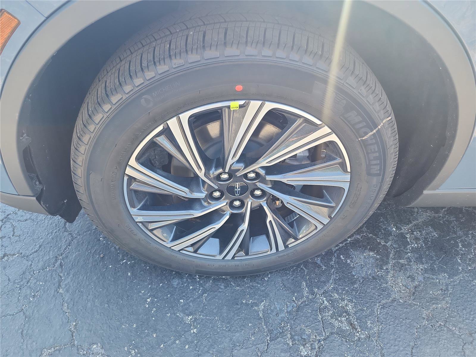 New 2026 Lincoln Aviator 2WD image 9