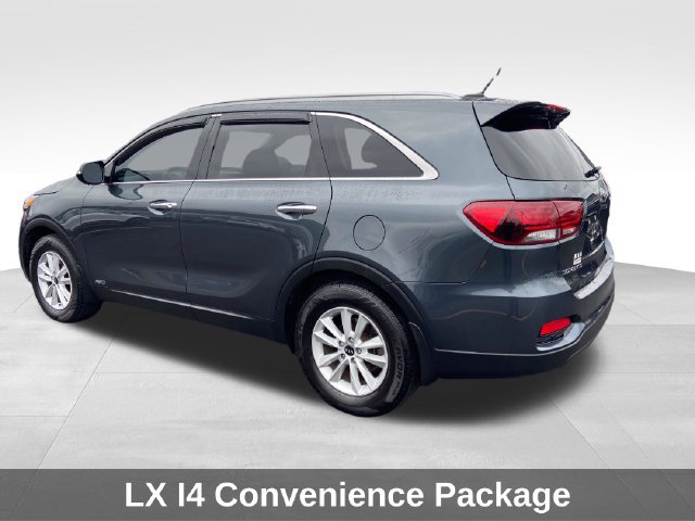 Used 2020 Kia Sorento LX w/ LX I4 Convenience Package AWD/4WD image 3