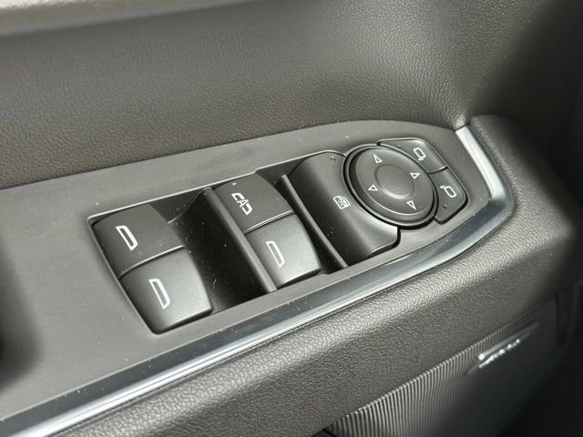 Used 2025 Chevrolet Silverado 1500 LT Trail Boss w/ Convenience Package II image 20