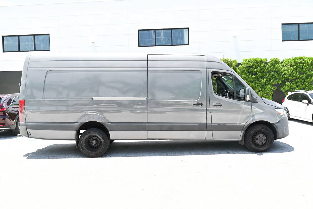 Used 2021 Mercedes-Benz Sprinter 3500 w/ Suspension Seating Package image 2