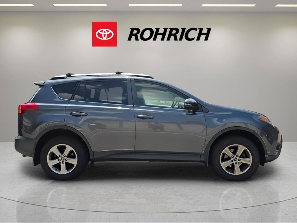 Used 2015 Toyota RAV4 XLE image 4