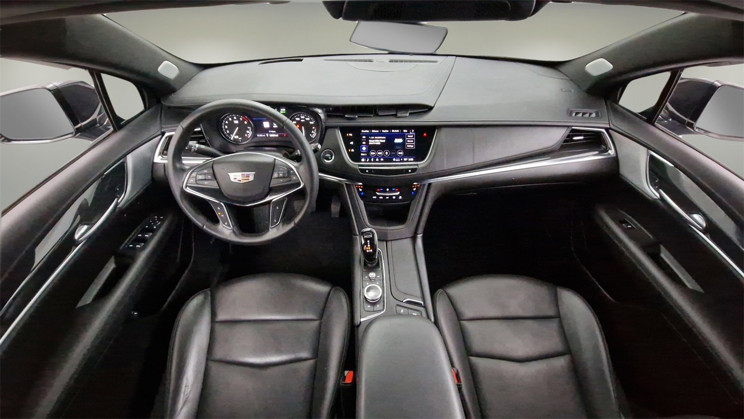 Used 2022 Cadillac XT5 Premium Luxury w/ Technology Package image 9