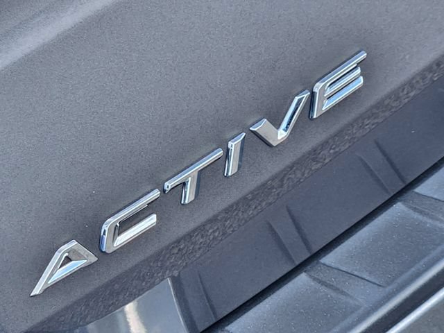 Used 2025 Ford Explorer Active w/ Active Comfort Package RWD image 13