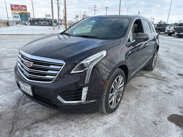 Used 2017 Cadillac XT5 Premium Luxury image 3
