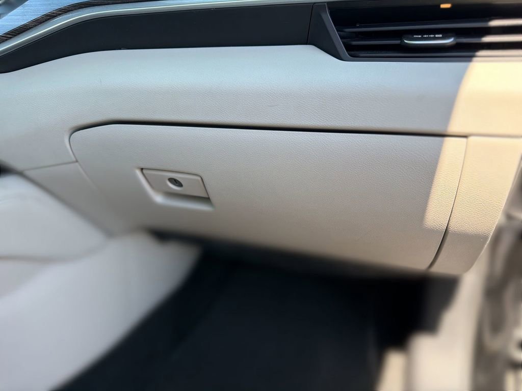 Used 2019 Nissan Altima 2.5 Platinum FWD image 40