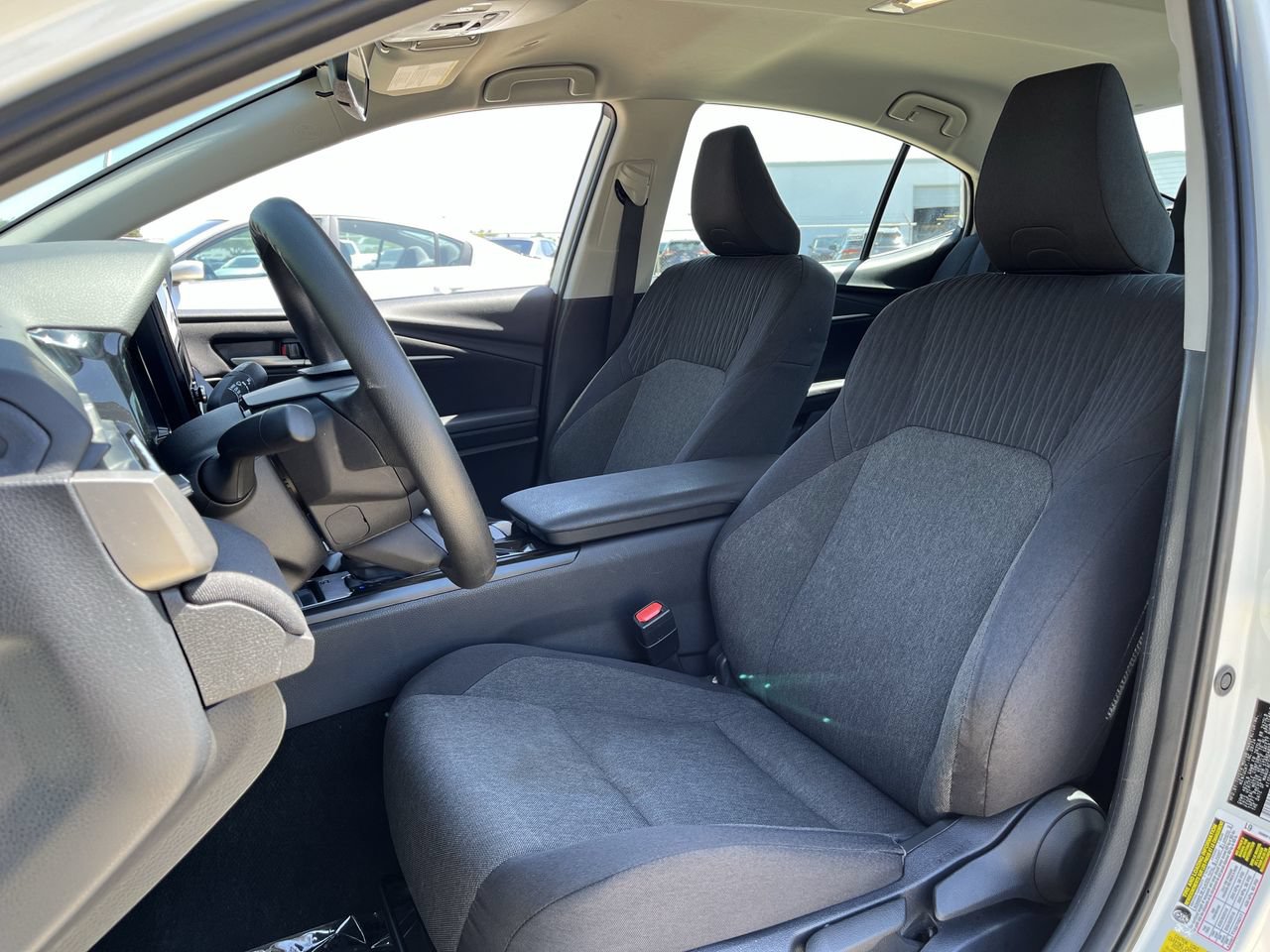 Used 2025 Toyota Camry LE FWD image 22