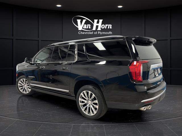 Used 2021 GMC Yukon XL Denali w/ Denali Premium Package AWD/4WD image 5