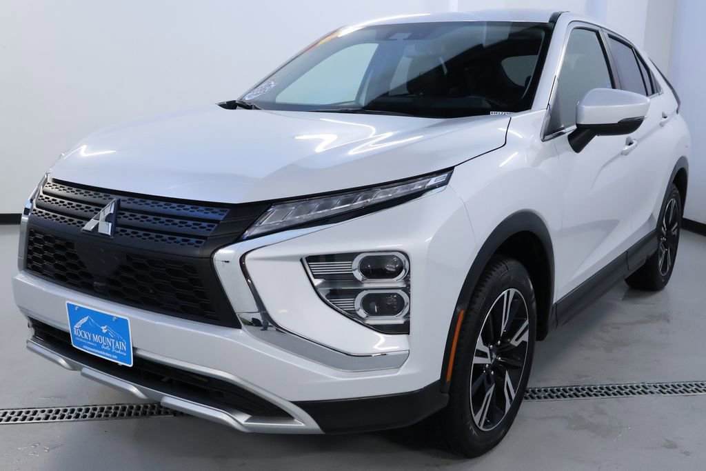 Used 2024 Mitsubishi Eclipse Cross SE image 3