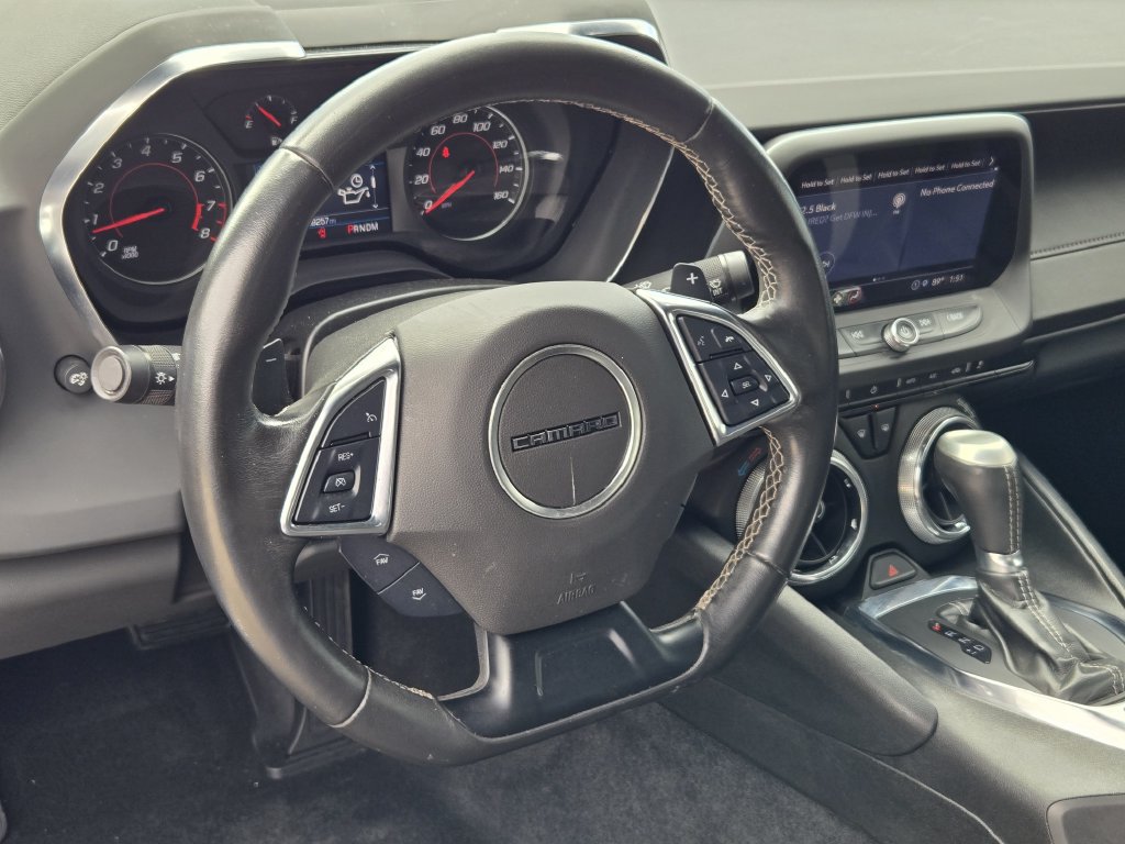Used 2022 Chevrolet Camaro LT w/ Technology Package RWD image 28