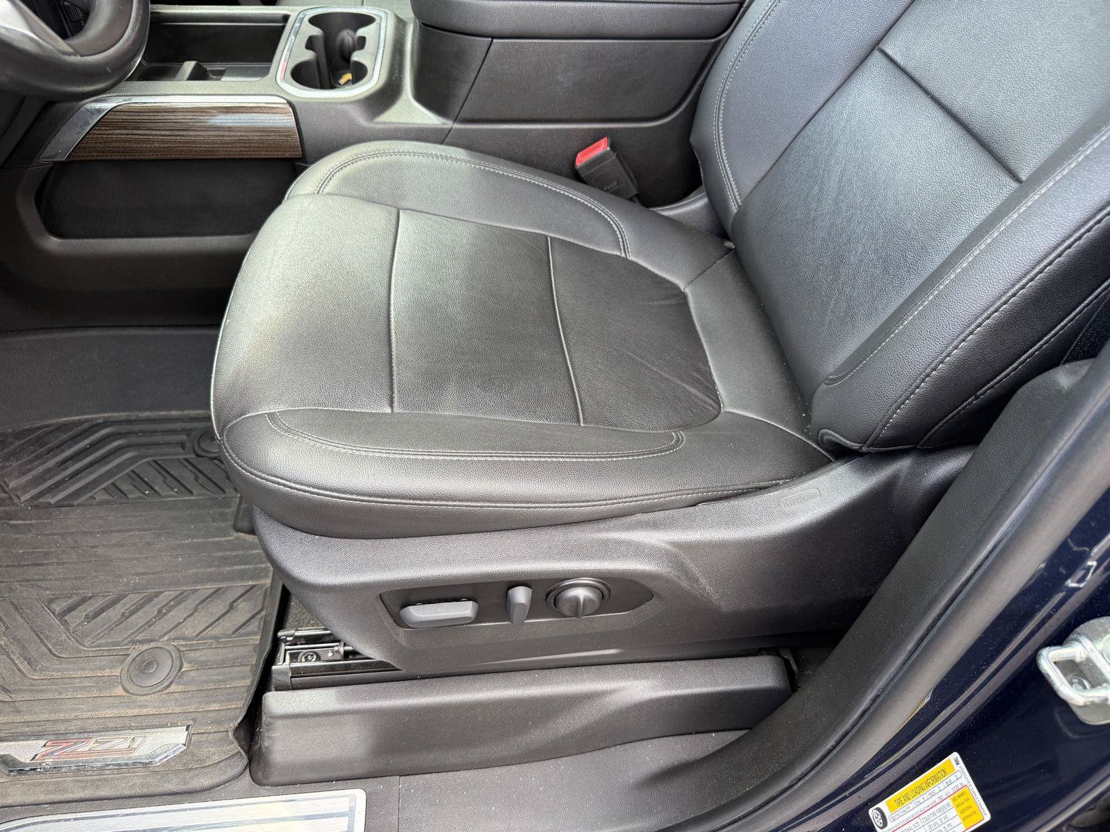 Used 2022 Chevrolet Silverado 1500 RST w/ All Star Edition Plus AWD/4WD image 17