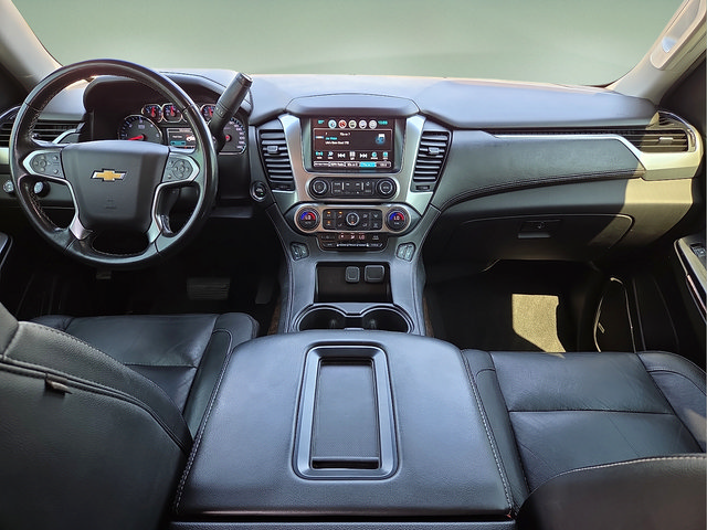 Used 2020 Chevrolet Suburban LT AWD/4WD image 15