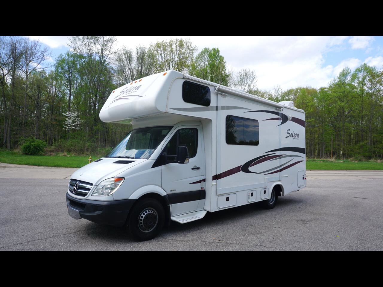 Used 2012 Mercedes-Benz Sprinter 3500 image 1