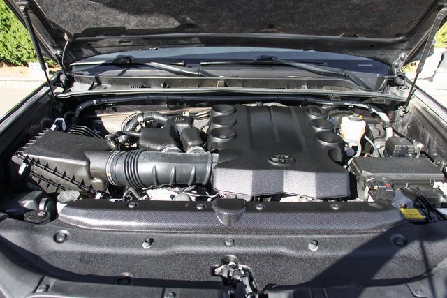 Used 2022 Toyota 4Runner SR5 image 12