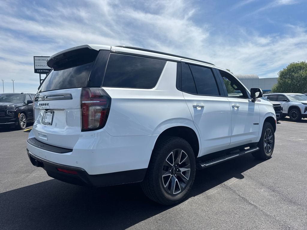 Used 2021 Chevrolet Tahoe Z71 w/ Luxury Package AWD/4WD image 6