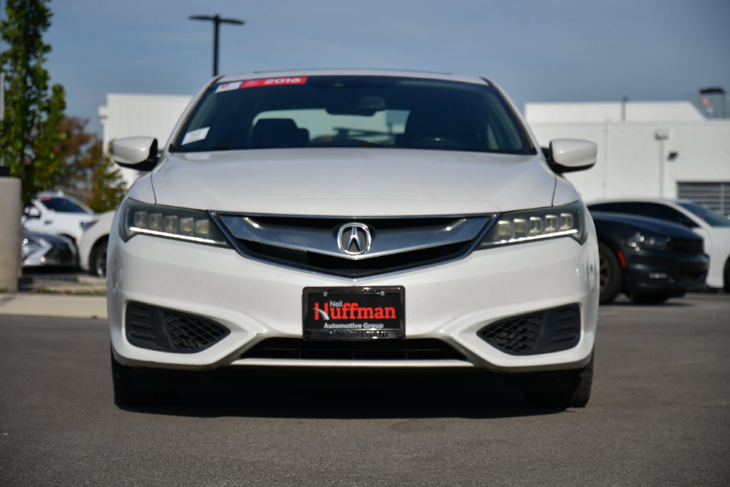 Used 2016 Acura ILX FWD image 2