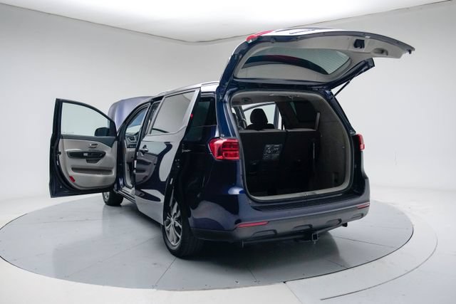 Used 2019 Kia Sedona EX FWD image 19