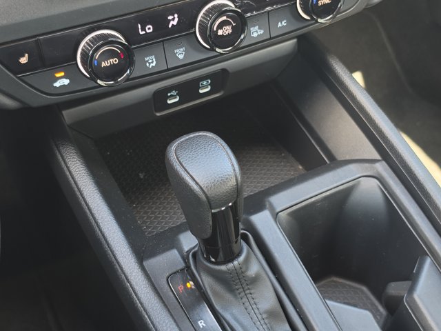 Used 2025 Honda Accord SE image 28