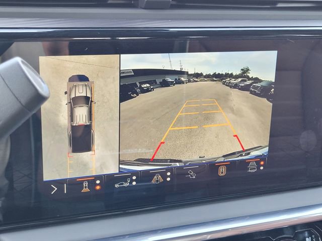 New 2026 GMC Sierra 3500 Denali Ultimate w/ LPO, Black Badging Package AWD/4WD image 17