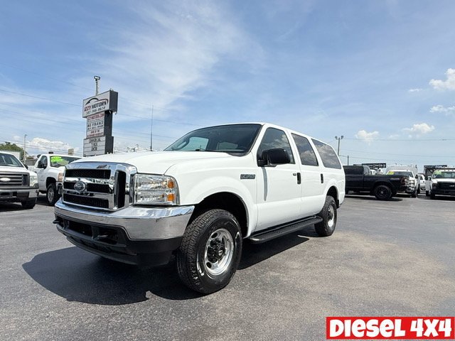 Used 2003 Ford Excursion XLT AWD/4WD image 1
