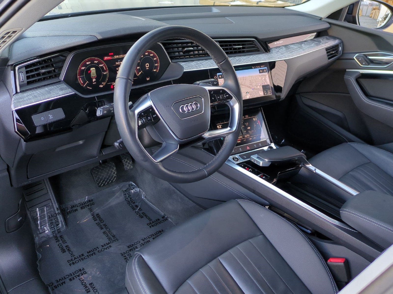 Used 2024 Audi Q8 e-tron Premium AWD/4WD image 15
