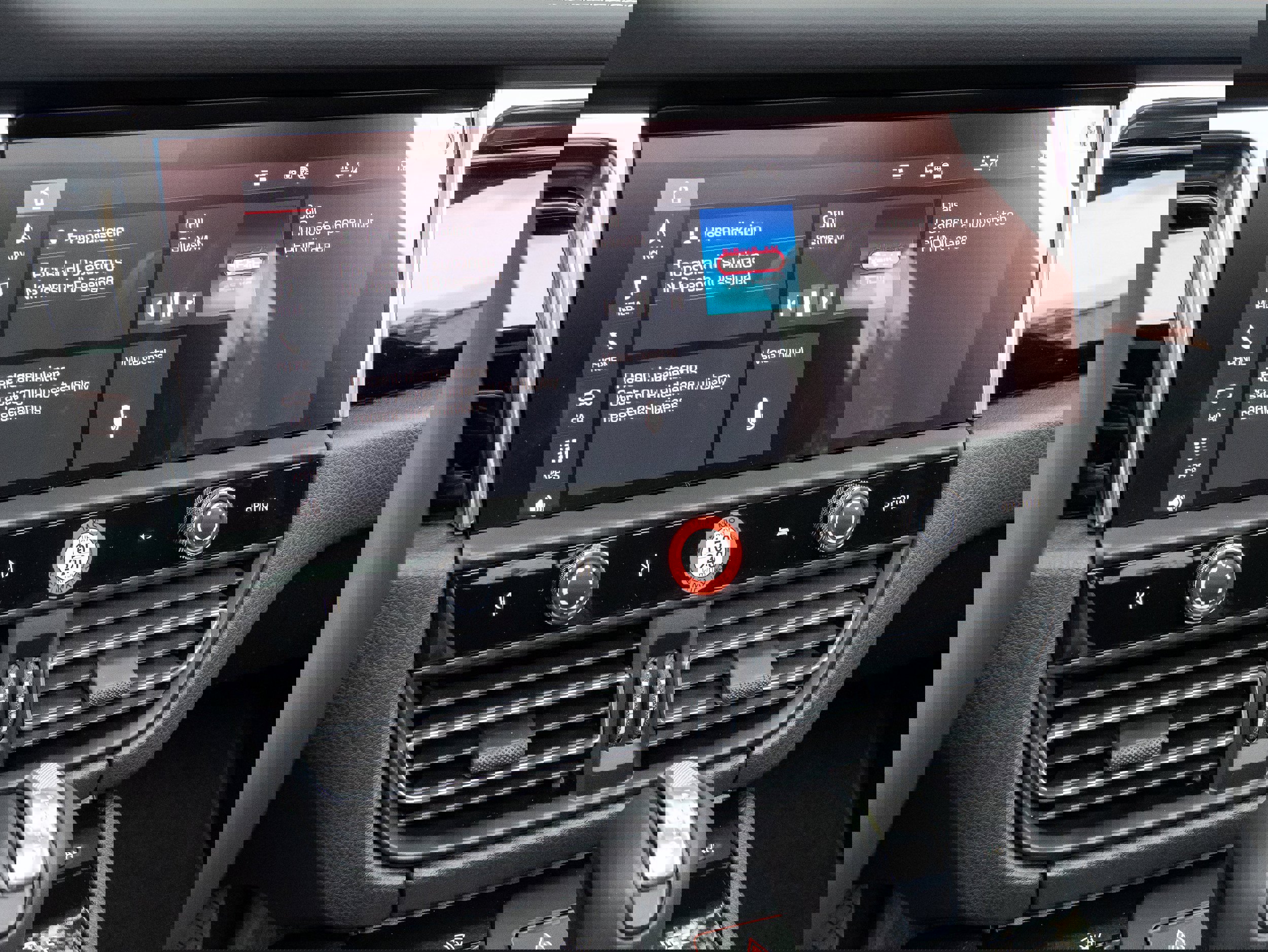 New 2026 Porsche Macan Turbo image 30