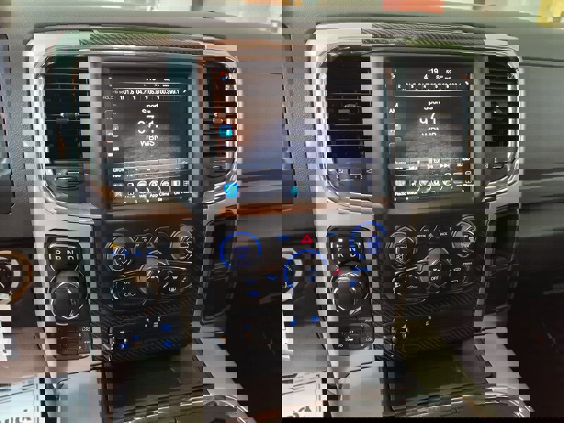 Used 2016 RAM 1500 Classic SLT w/ Trailer & Traction Group image 23