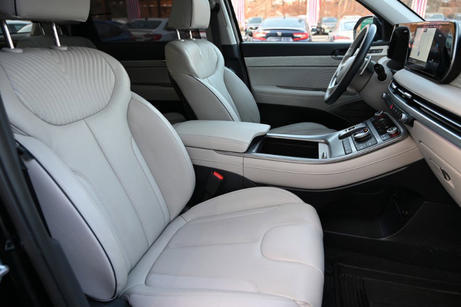 Used 2023 Hyundai Palisade Calligraphy image 26