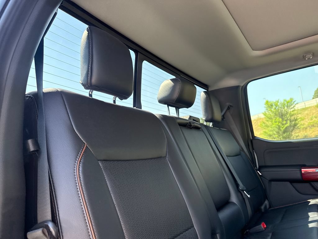 Used 2025 Ford F250 Lariat w/ Lariat Ultimate Package AWD/4WD image 27