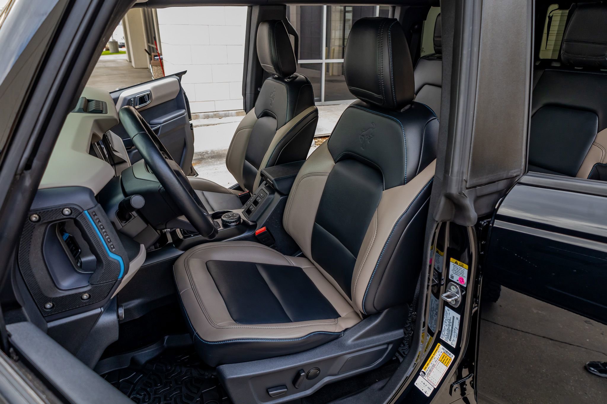 Used 2024 Ford Bronco Wildtrak image 30