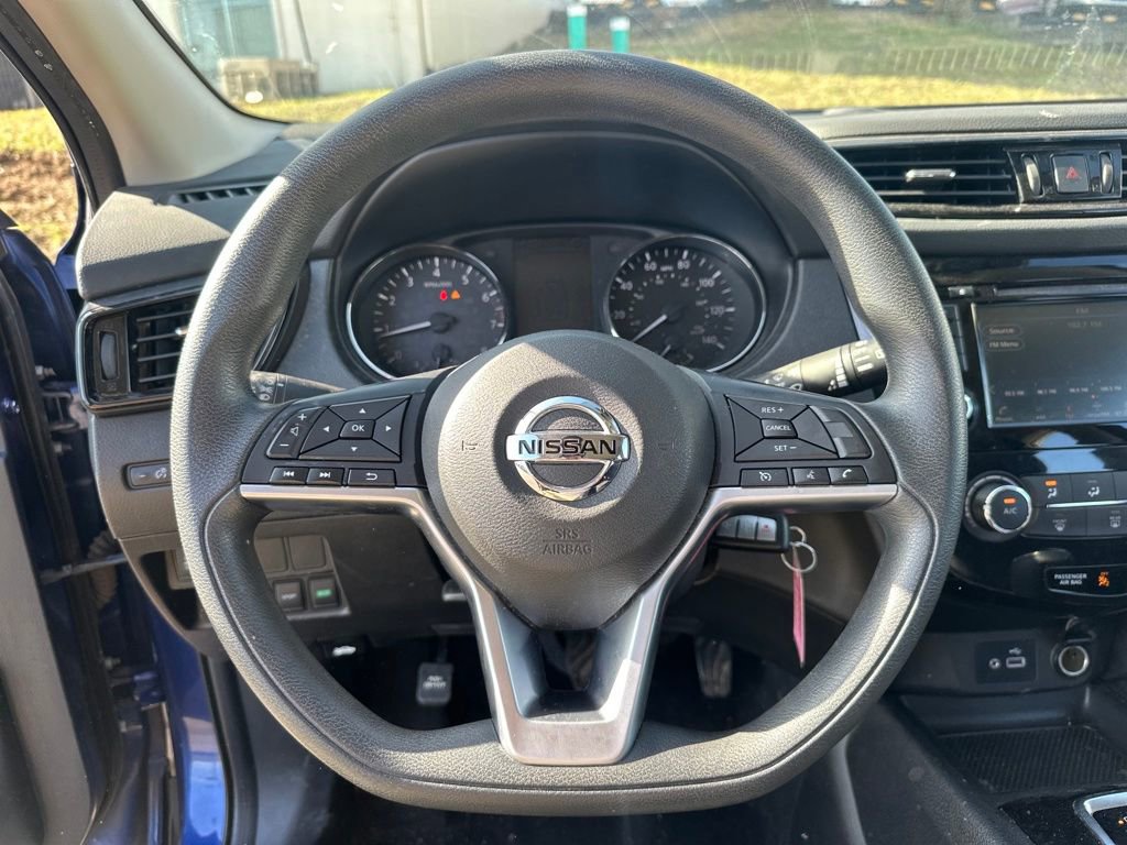 Used 2022 Nissan Rogue Sport S image 40