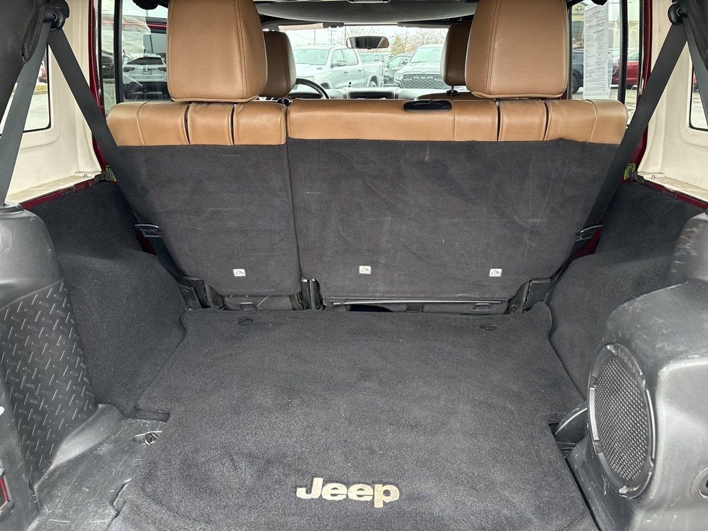 Used 2012 Jeep Wrangler Unlimited Sahara w/ Dual Top Group image 11
