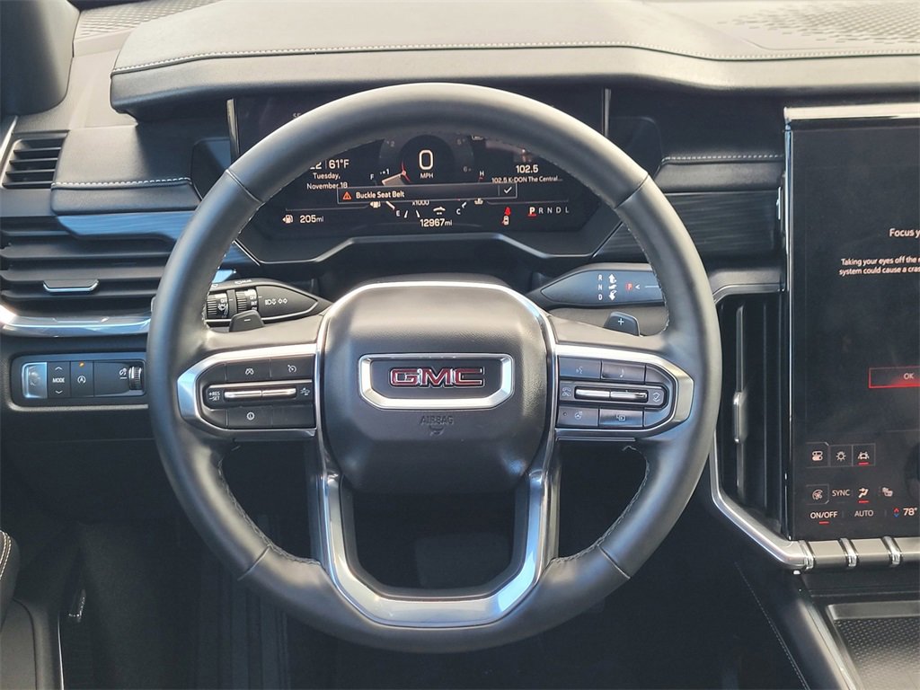 Used 2025 GMC Acadia Elevation image 13