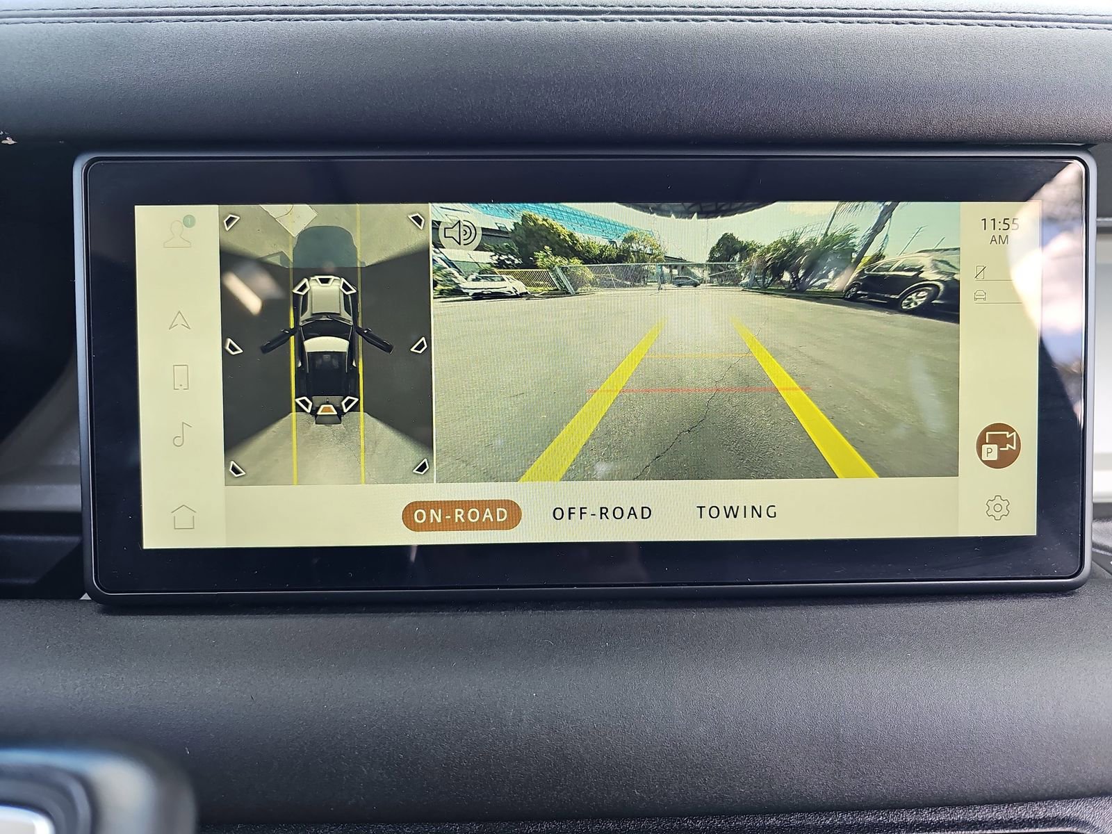 Used 2024 Land Rover Defender 90 S image 22