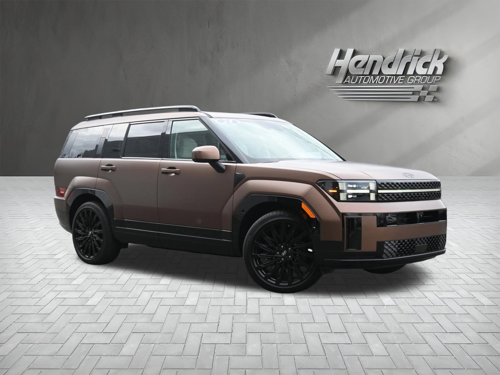 Used 2024 Hyundai Santa Fe Calligraphy image 2