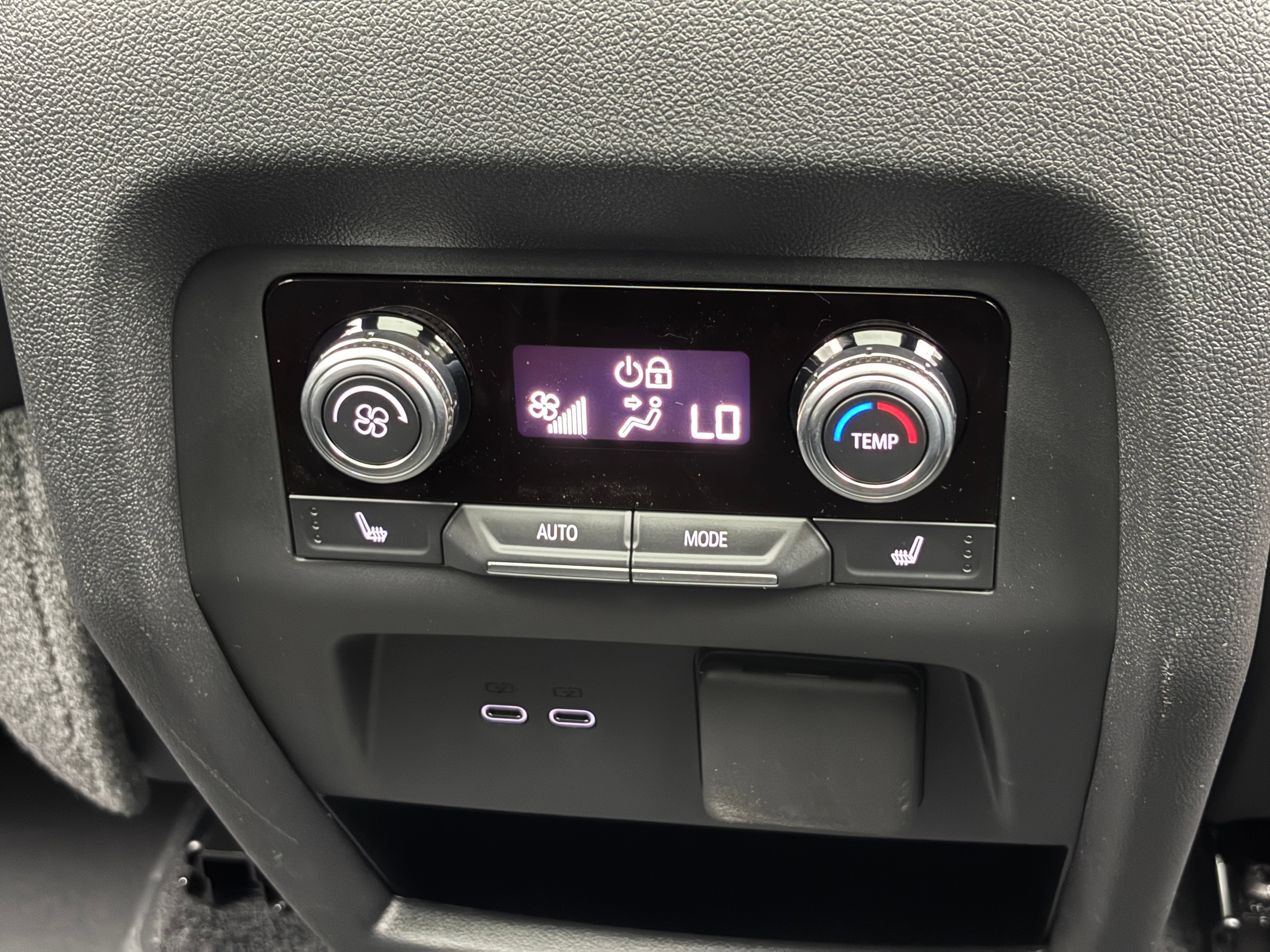 New 2026 GMC Acadia Elevation w/ Black Edition FWD image 8