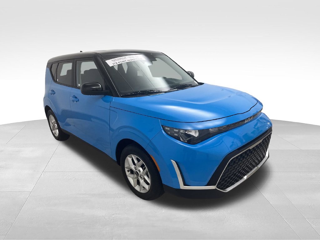 Used 2025 Kia Soul S FWD image 7