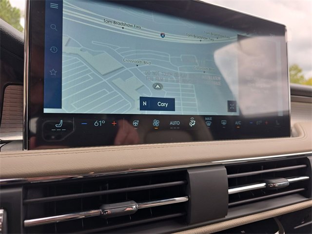 New 2026 Lincoln Corsair Premiere image 19