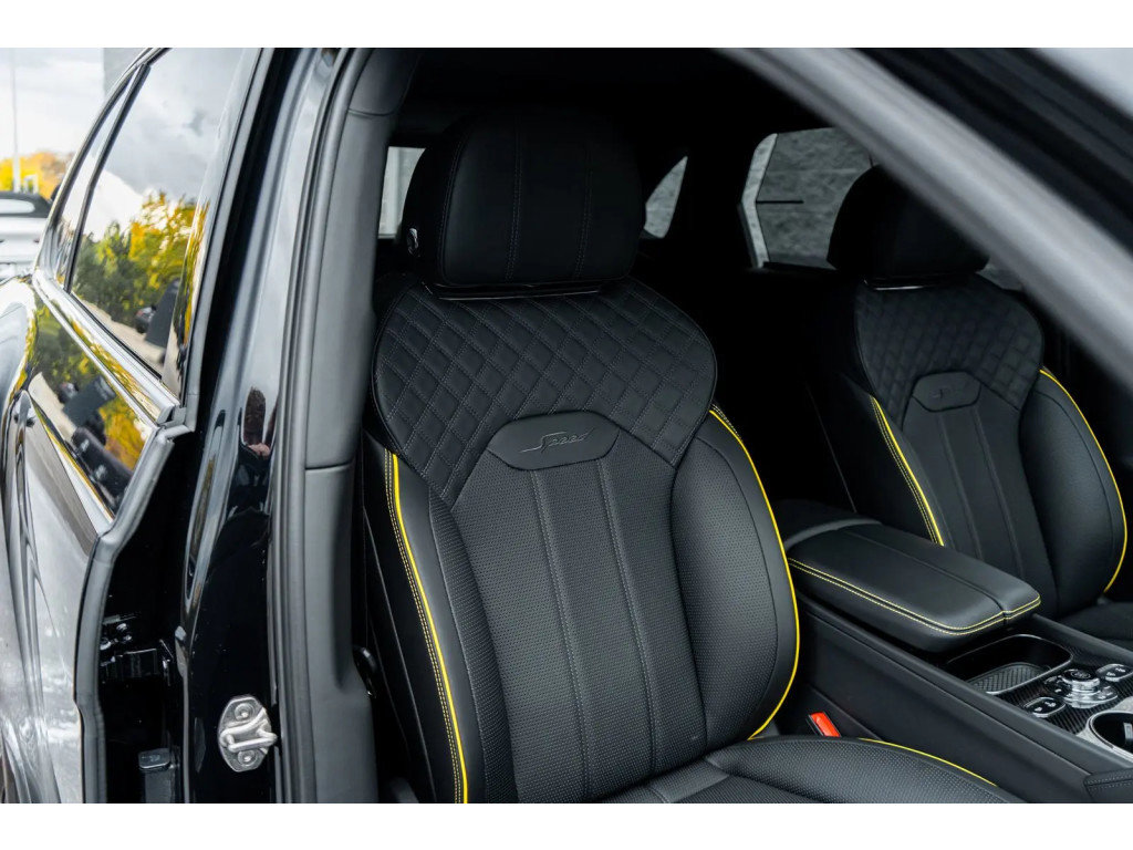 Used 2023 Bentley Bentayga Speed image 37