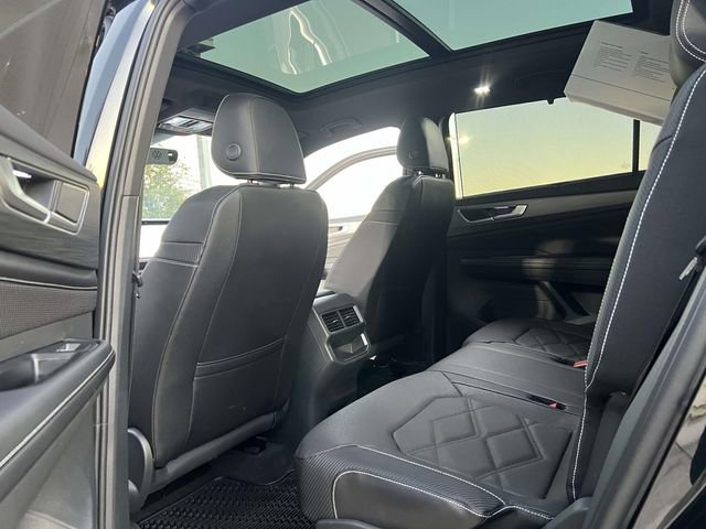 New 2026 Volkswagen Atlas Cross Sport SE image 21