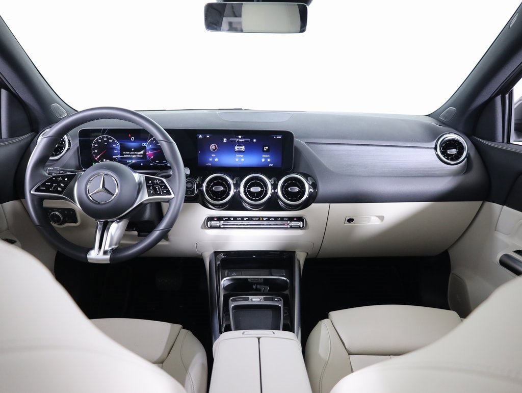 Certified 2026 Mercedes-Benz GLA 250 4MATIC image 36