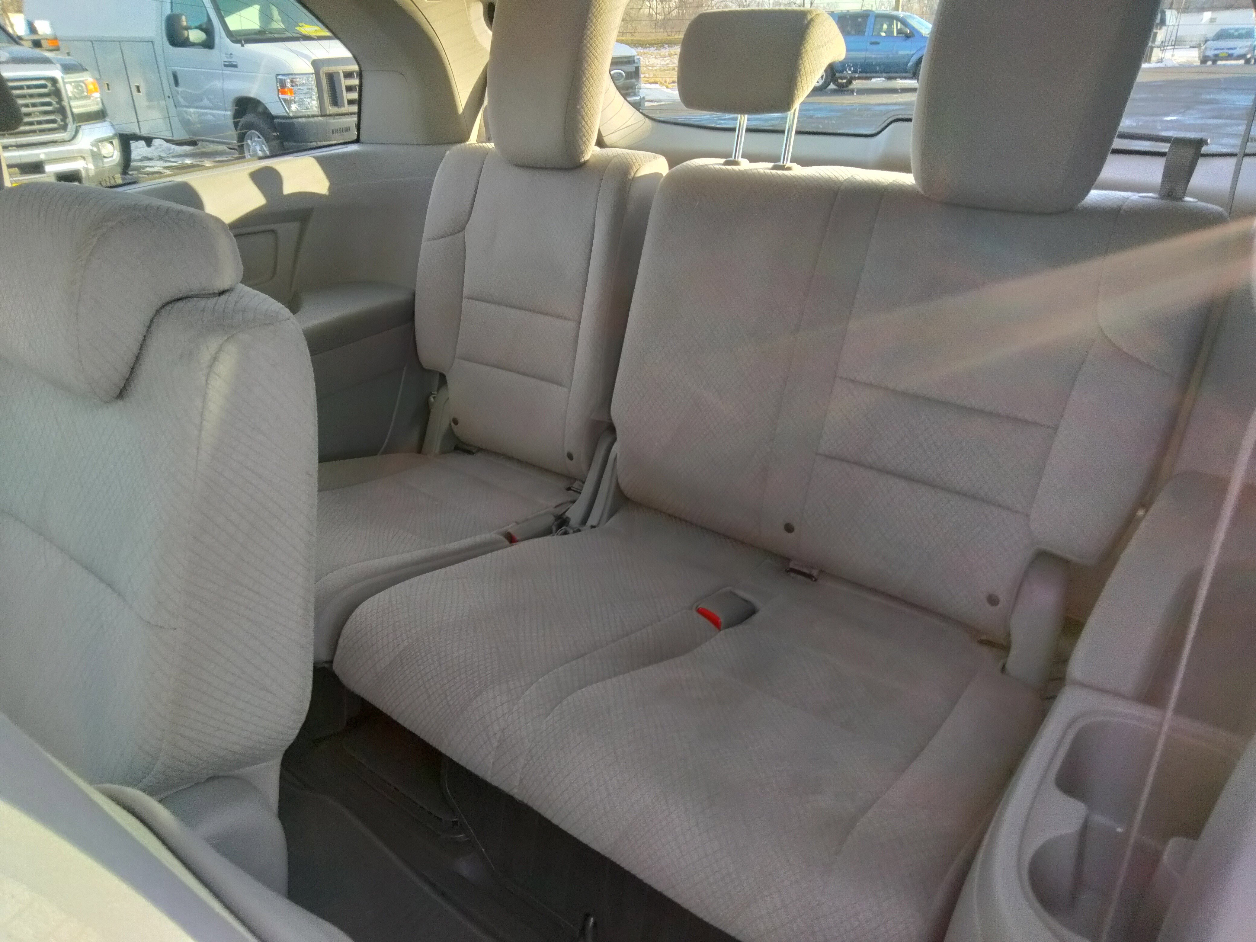 Used 2016 Honda Odyssey EX image 11