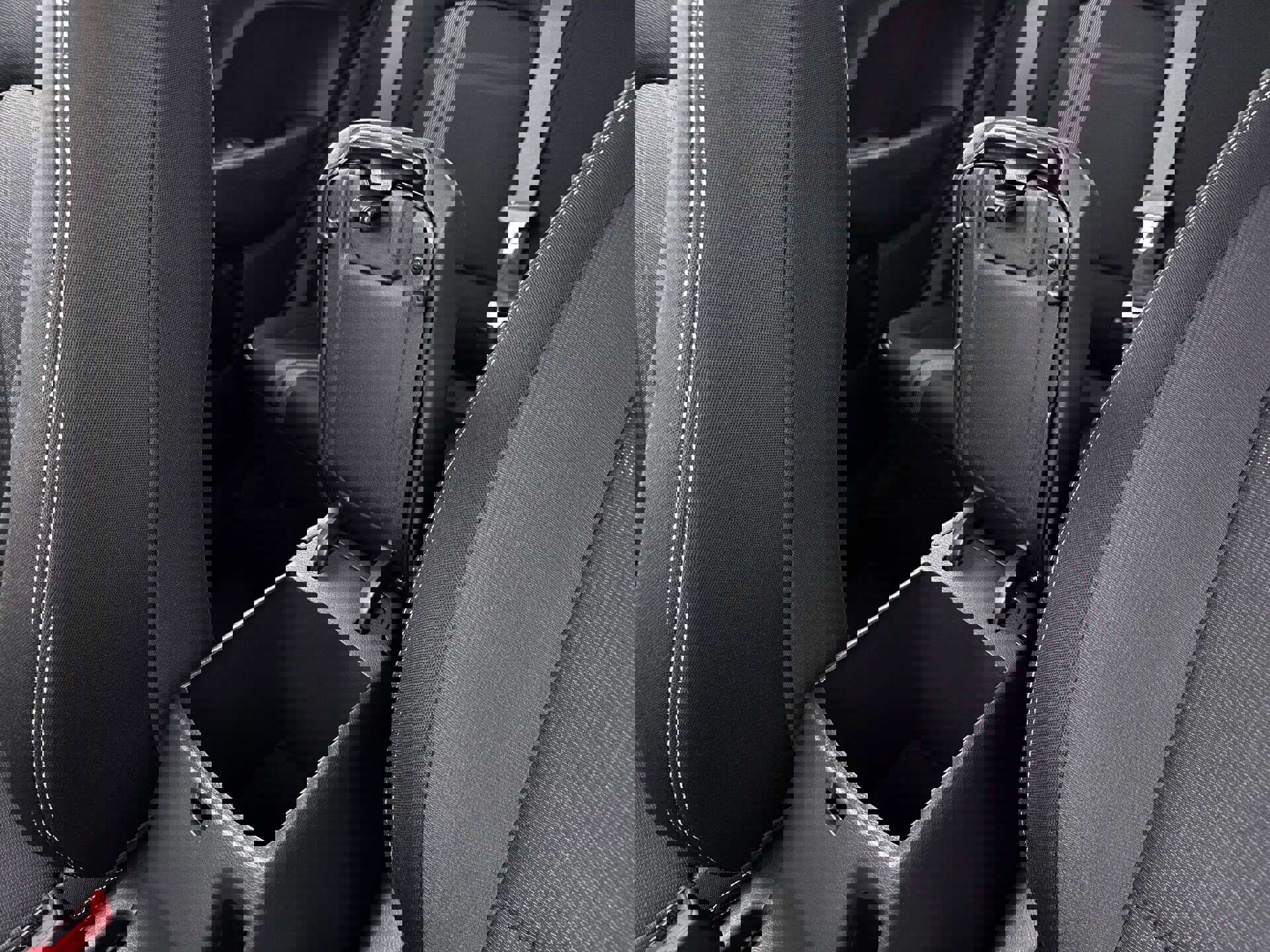 New 2026 Hyundai Venue SEL image 18