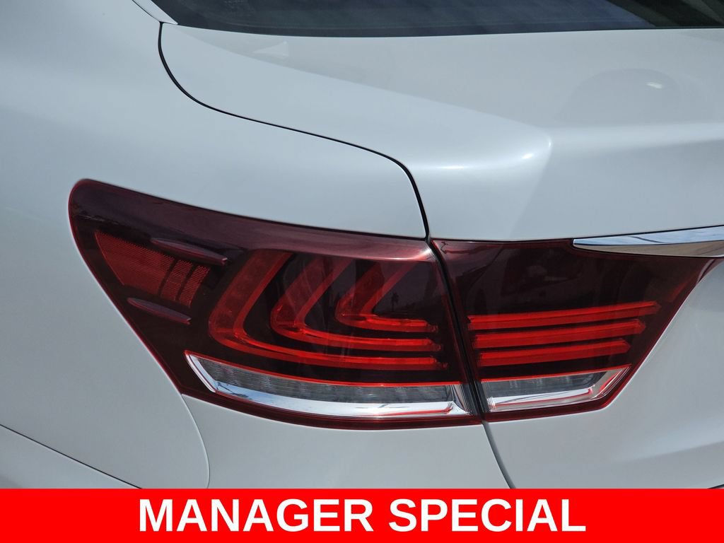 Used 2016 Lexus LS 460 w/ Comfort Package RWD image 41