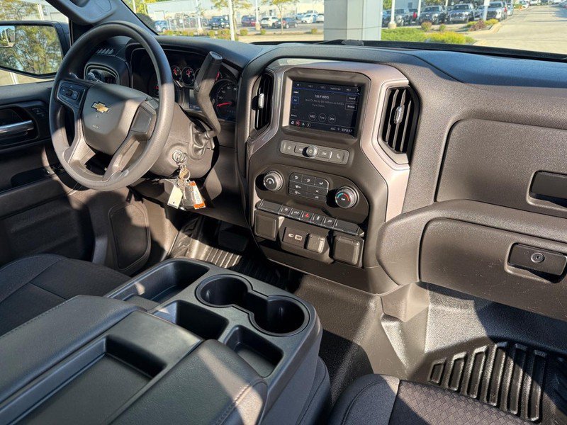 Used 2021 Chevrolet Silverado 1500 W/T w/ WT Value Package AWD/4WD image 12
