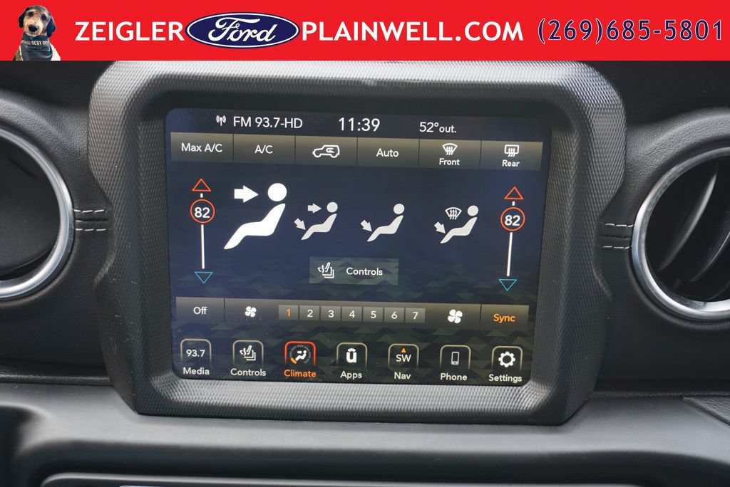 Used 2023 Jeep Wrangler Unlimited Sahara w/ Cold Weather Group AWD/4WD image 19