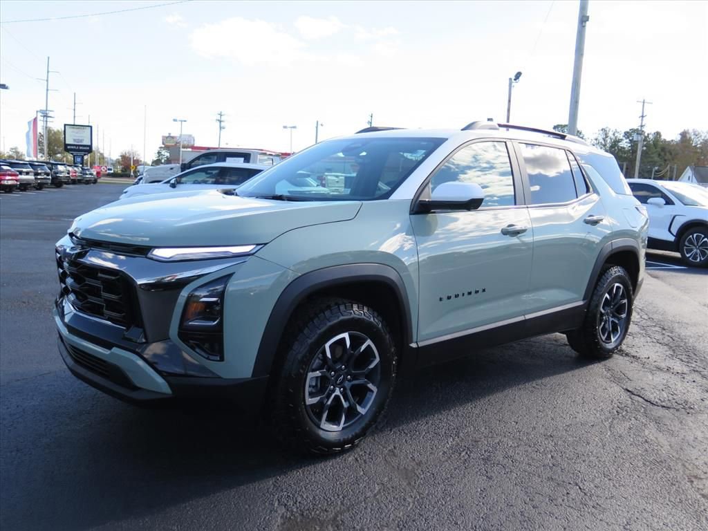 Used 2025 Chevrolet Equinox ACTIV w/ Safety and Technology Package image 8