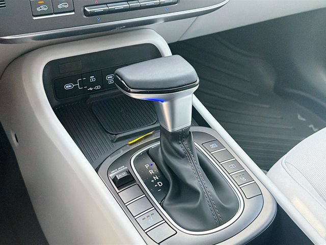 New 2026 Hyundai Kona SEL Sport FWD image 16