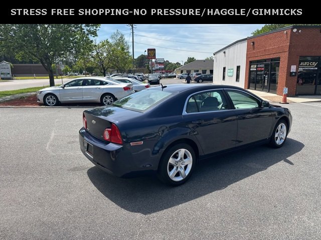 Used 2009 Chevrolet Malibu LS image 26
