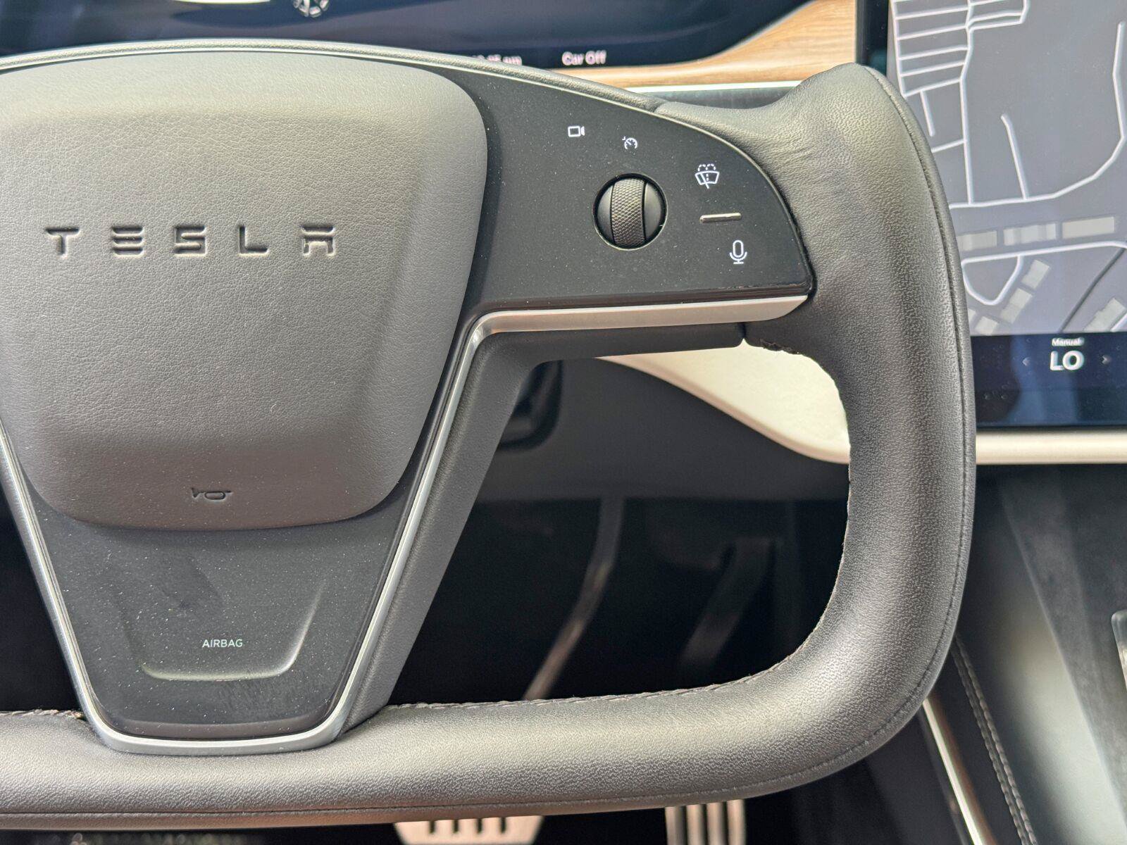 Used 2022 Tesla Model X AWD/4WD image 19